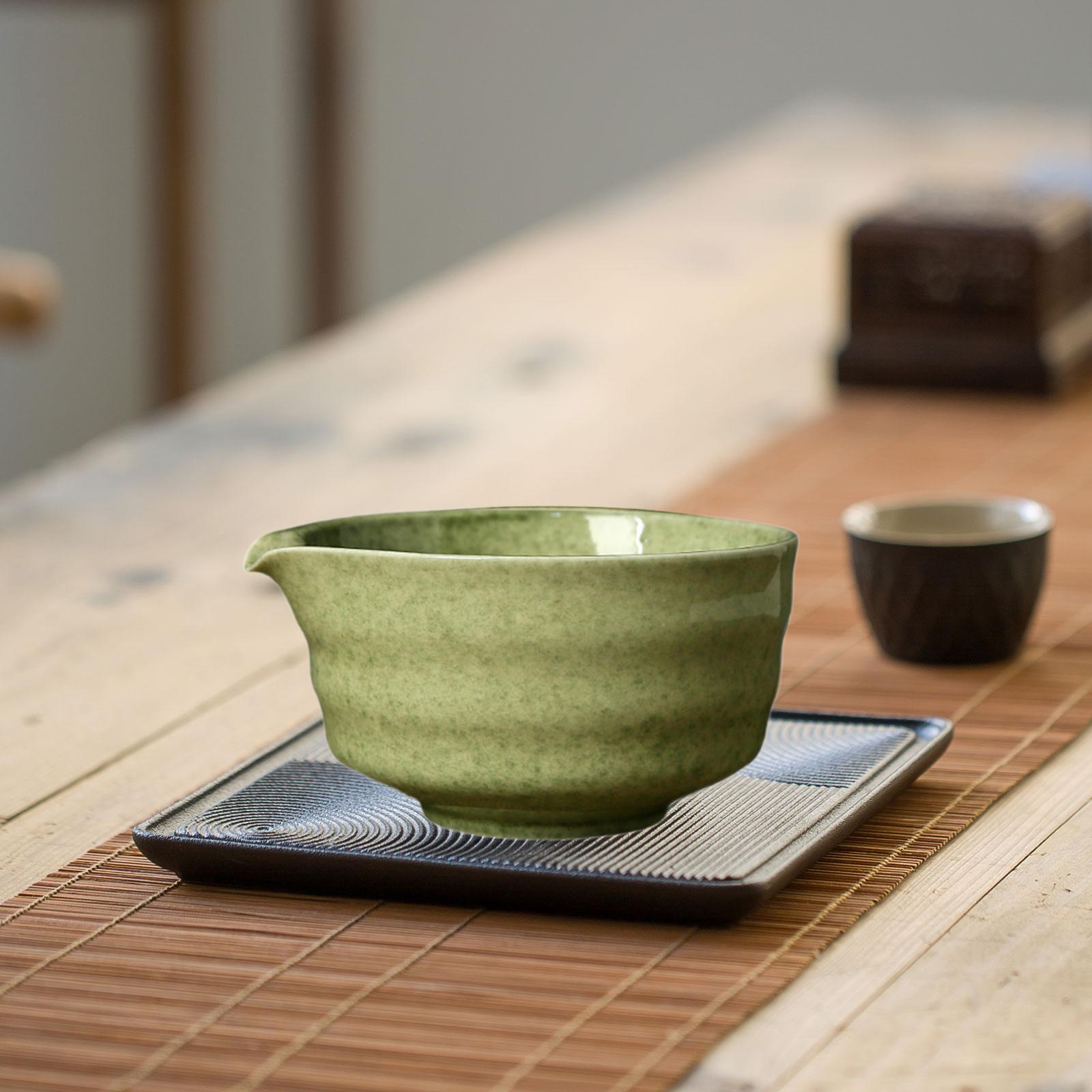 Keramische Matcha-kom met uitl - Japanese Tea recensie en prijs